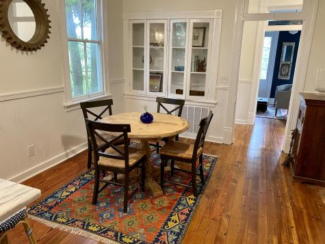 144 Queen Street Charleston SC 29401