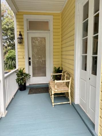 144 Queen Street Charleston SC 29401