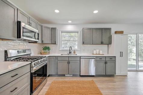 702 N Palmetto Street Summerville SC 29483