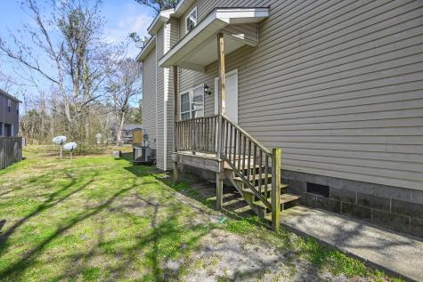 131 Boone Street Summerville SC 29483