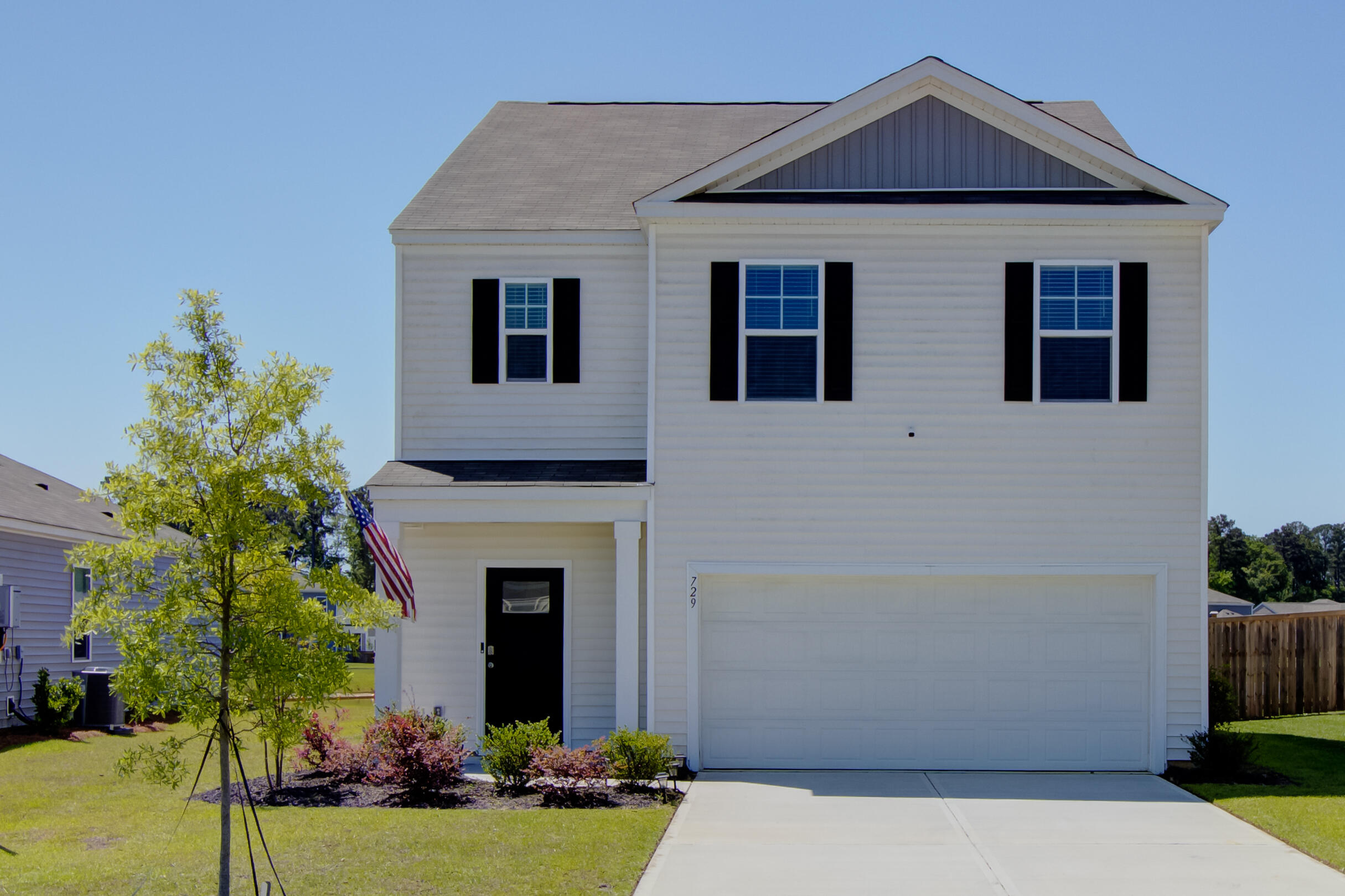 729 Long Bluff Road Summerville SC 29486
