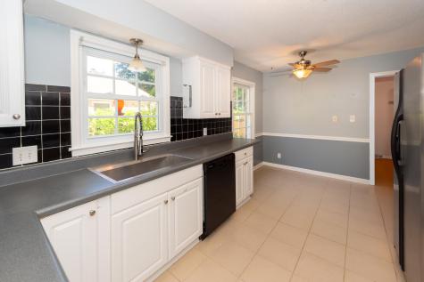 109 Runnymede Lane Summerville SC 29485