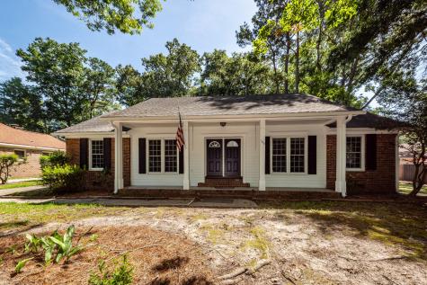 109 Runnymede Lane Summerville SC 29485