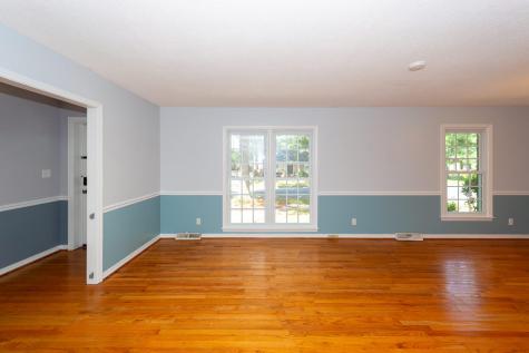 109 Runnymede Lane Summerville SC 29485