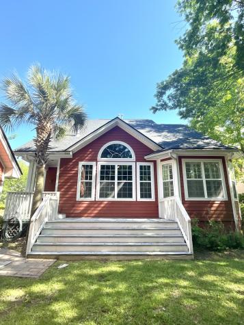 1046 Blakeway Street Charleston SC 29492