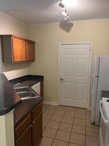 45 Sycamore Avenue Charleston SC 29407