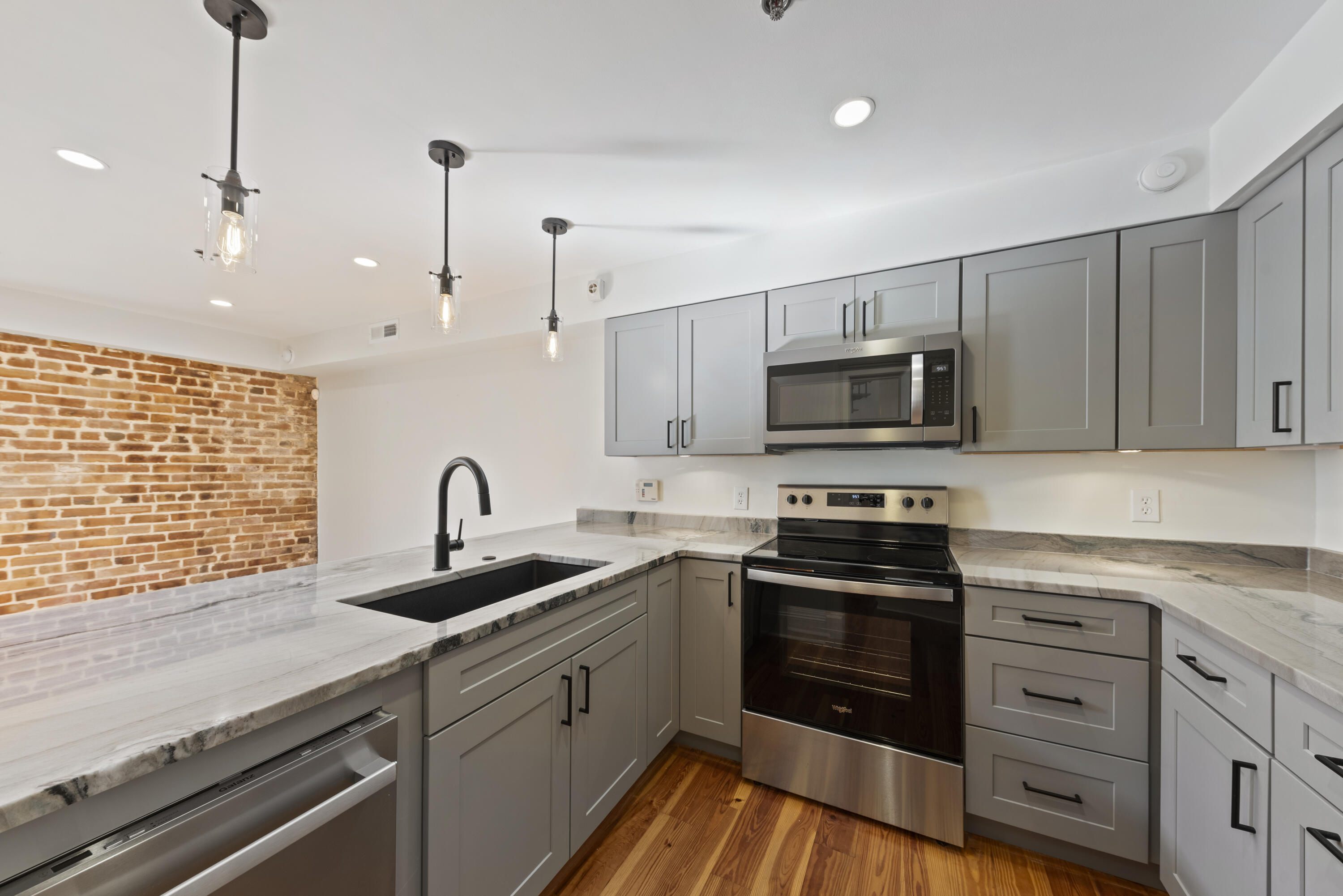 377 King Street Charleston SC 29401