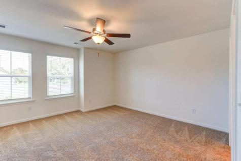 5682 Sablewood Street North Charleston SC 29406