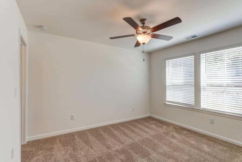 5682 Sablewood Street North Charleston SC 29406