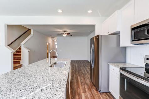 5682 Sablewood Street North Charleston SC 29406