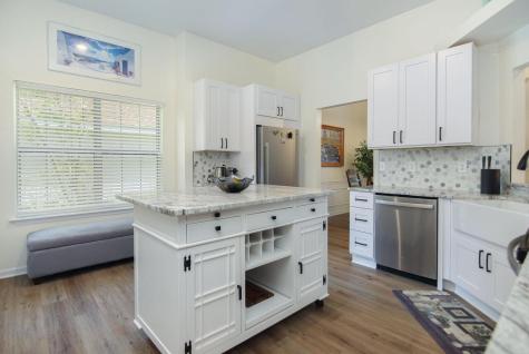 1264 Center Lake Drive Mount Pleasant SC 29464