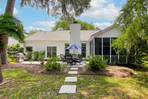 1264 Center Lake Drive Mount Pleasant SC 29464