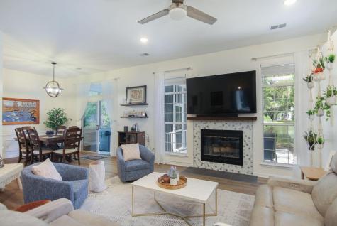 1264 Center Lake Drive Mount Pleasant SC 29464