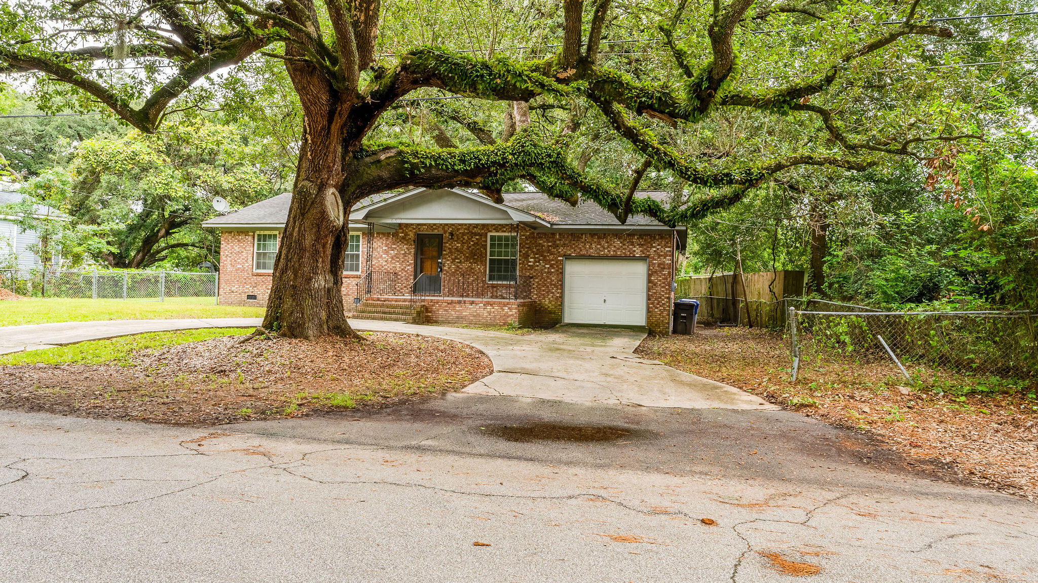 692 York Street Mount Pleasant SC 29464