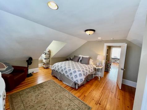 192 Wentworth Street Charleston SC 29401