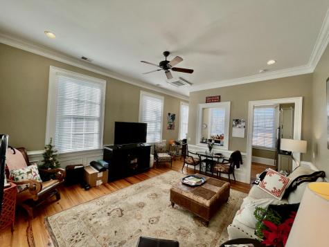 192 Wentworth Street Charleston SC 29401