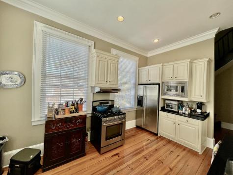 192 Wentworth Street Charleston SC 29401