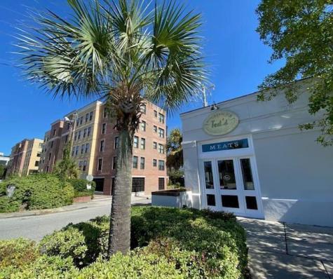 33 Calhoun Street Charleston SC 29401