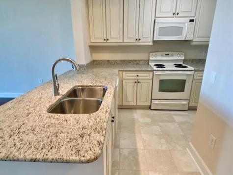 33 Calhoun Street Charleston SC 29401