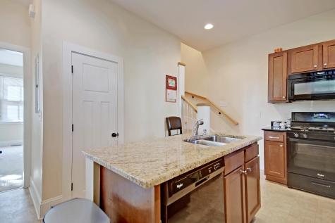 26 Blake Street Charleston SC 29403