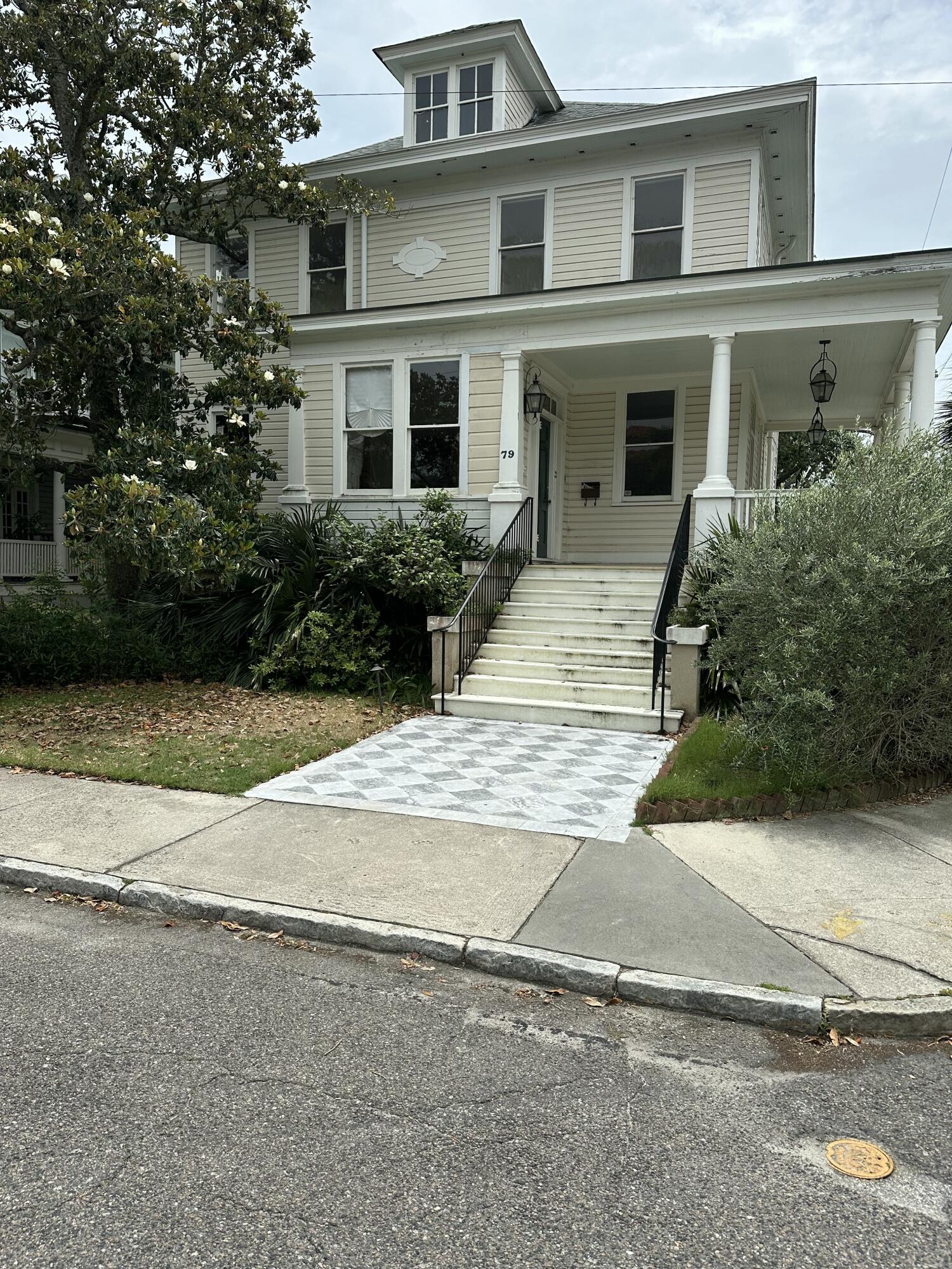 79 Gibbes Street Charleston SC 29401