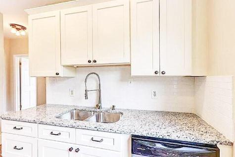 65 Vanderhorst Street Charleston SC 29403