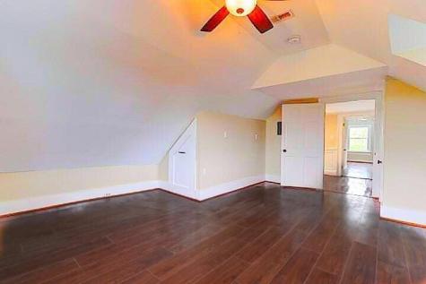 65 Vanderhorst Street Charleston SC 29403
