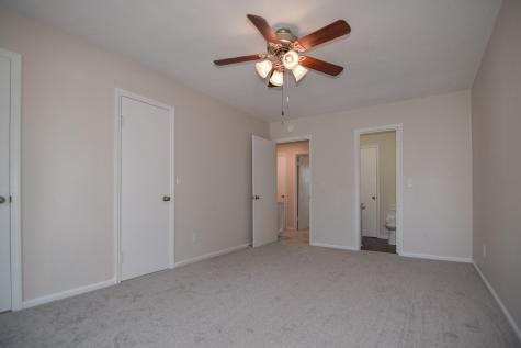 7666 Hunters Ridge Lane North Charleston SC 29420