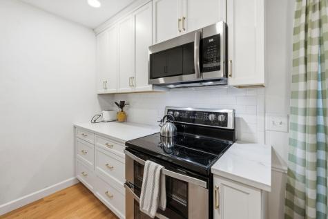 12 George Street Charleston SC 29401