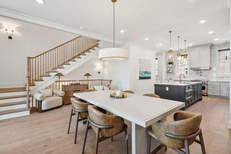 372 Broad Street Charleston SC 29401