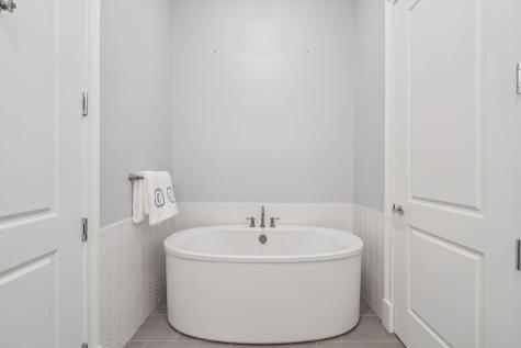 372 Broad Street Charleston SC 29401