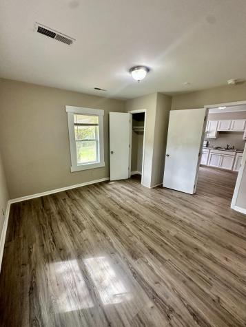 1837 Doscher Avenue Charleston SC 29405