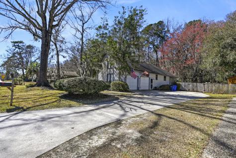 18 Shadowmoss Parkway Charleston SC 29414