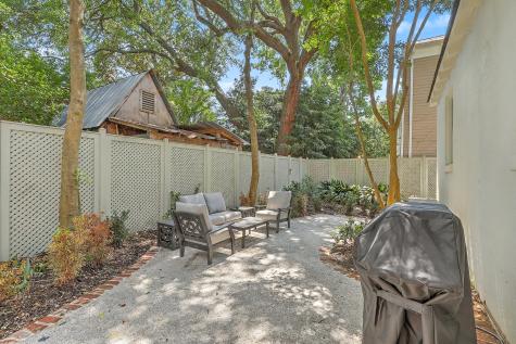 75 Smith Street Charleston SC 29401