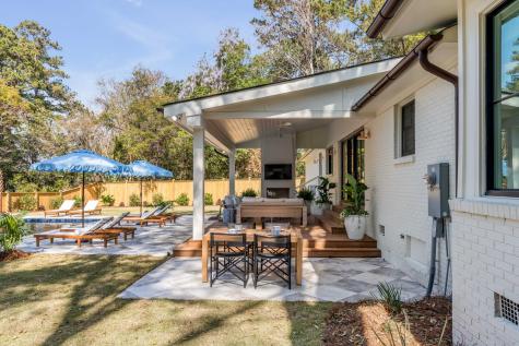 690 Pelzer Drive Mount Pleasant SC 29464