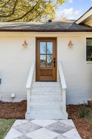 690 Pelzer Drive Mount Pleasant SC 29464