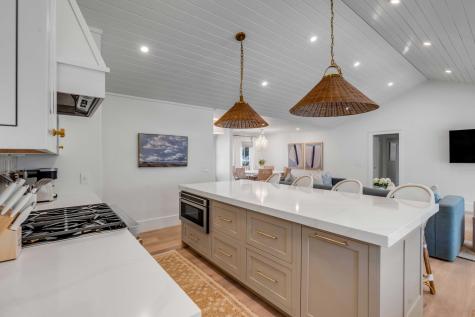 690 Pelzer Drive Mount Pleasant SC 29464