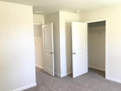 9801 Sickle Drive Ladson SC 29456