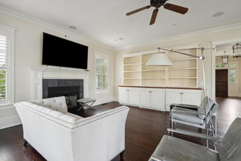 221 King George Street Charleston SC 29492