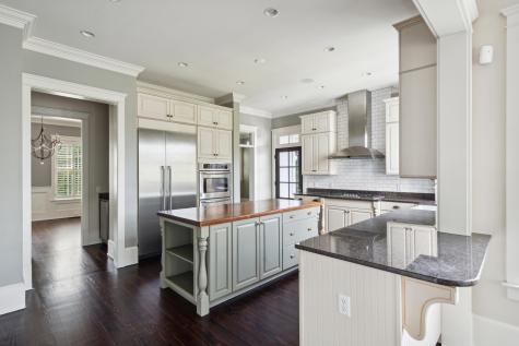 221 King George Street Charleston SC 29492