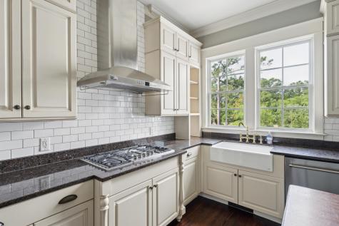 221 King George Street Charleston SC 29492