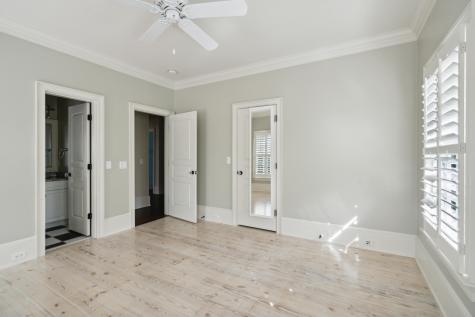 221 King George Street Charleston SC 29492