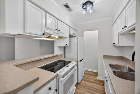 341 W Coleman Boulevard Mount Pleasant SC 29464