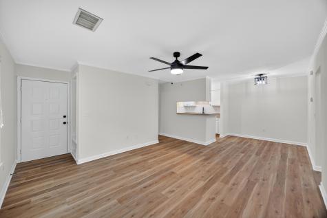 341 W Coleman Boulevard Mount Pleasant SC 29464