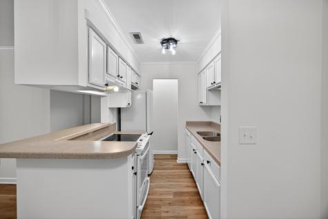341 W Coleman Boulevard Mount Pleasant SC 29464