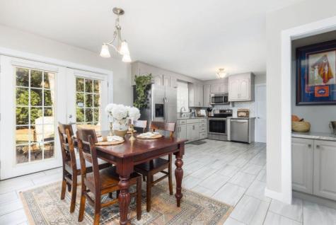 1208 Penny Circle Mount Pleasant SC 29464