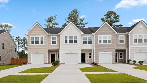 391 Tiliwa Street Summerville SC 29486
