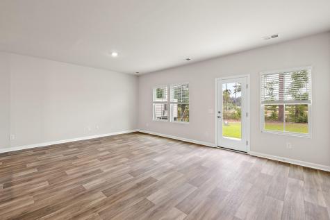 391 Tiliwa Street Summerville SC 29486