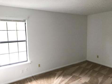 8012 Thelen Street North Charleston SC 29406