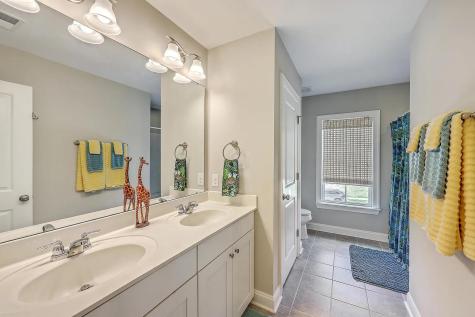 1044 Pigeon Point Johns Island SC 29455
